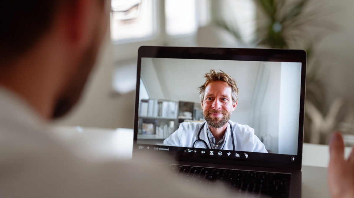 Clinician video consultation